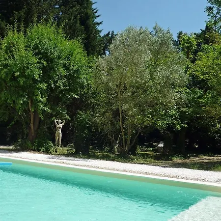 Mas De La Pomme De Pin Apartment *